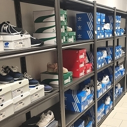 TERÄSHYLLY BEAM täysmetallinen, polttomaalattu BOLTLESS