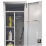 Siivouskaappi CLICK 1:lla ovella 1900x400x500 vaatetangolla ja 4:llä hyllyllä