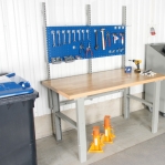 Työpöytä 2000x800 5-osaisella laatikostolla, tammiparketti