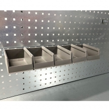 Rail For Plastic Bins On perforated Panel 555 mm with 5 bins 170x105x75 Gray